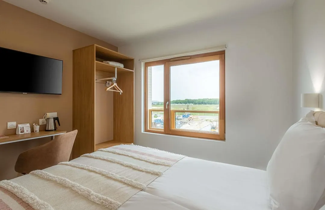 Ibis Styles Amiens Sud-1